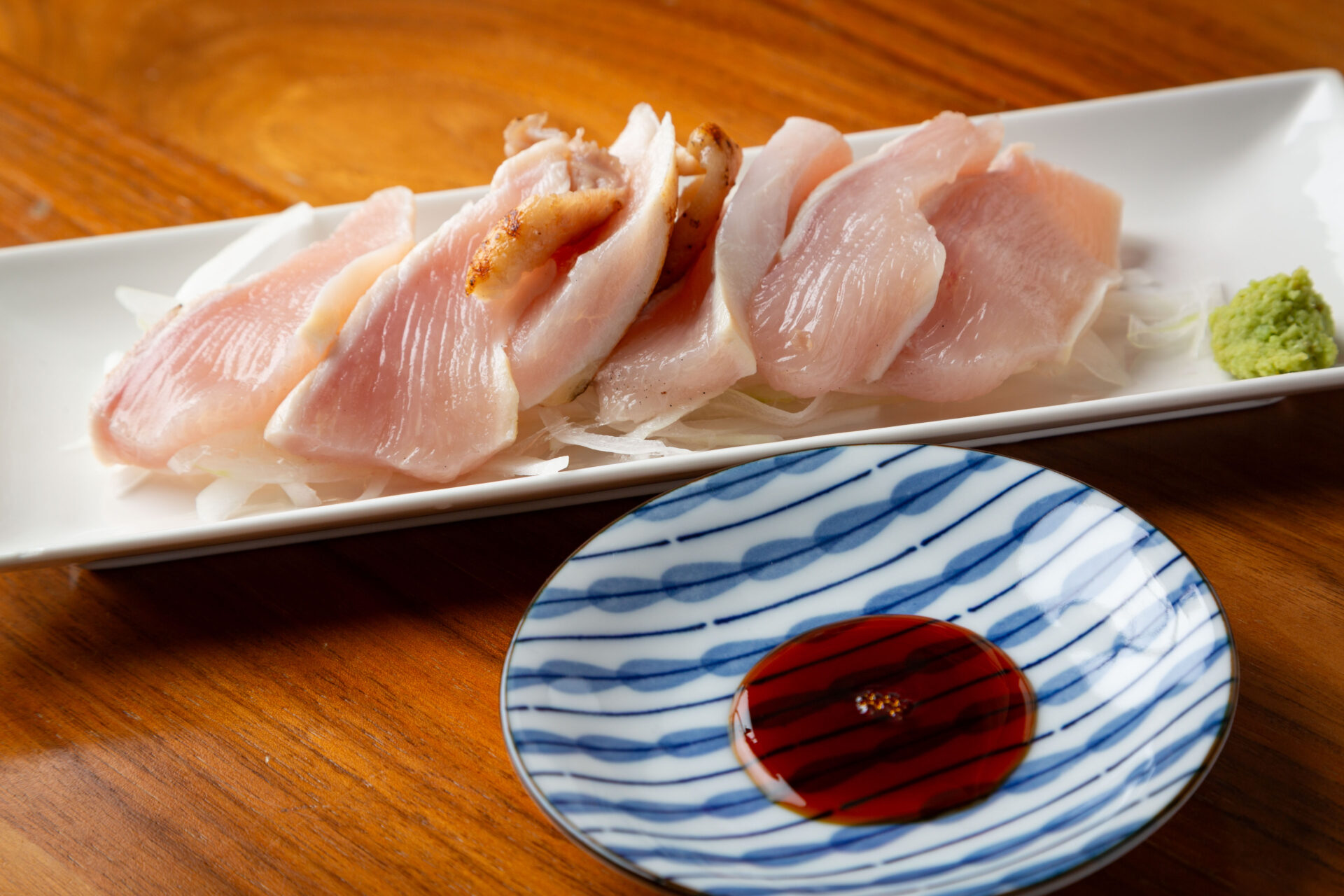 料理(単体)_鶏のたたき刺し_0002